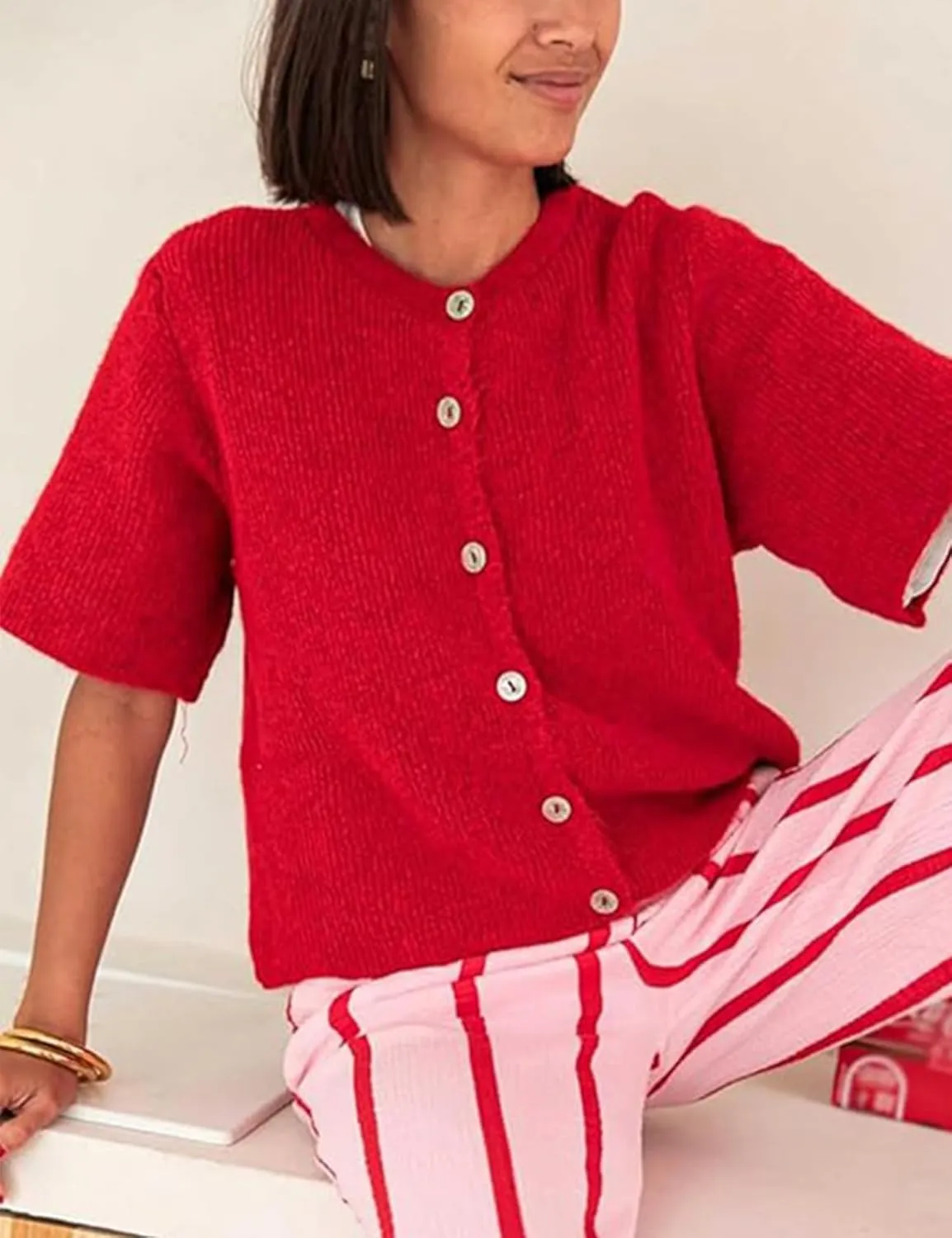 Arssm Women's Knitted Crop Cardigan Y2k Short Sleeve Button Down Cardigan Shirt Ribbed Knit Solid Color Lightweight Outwear