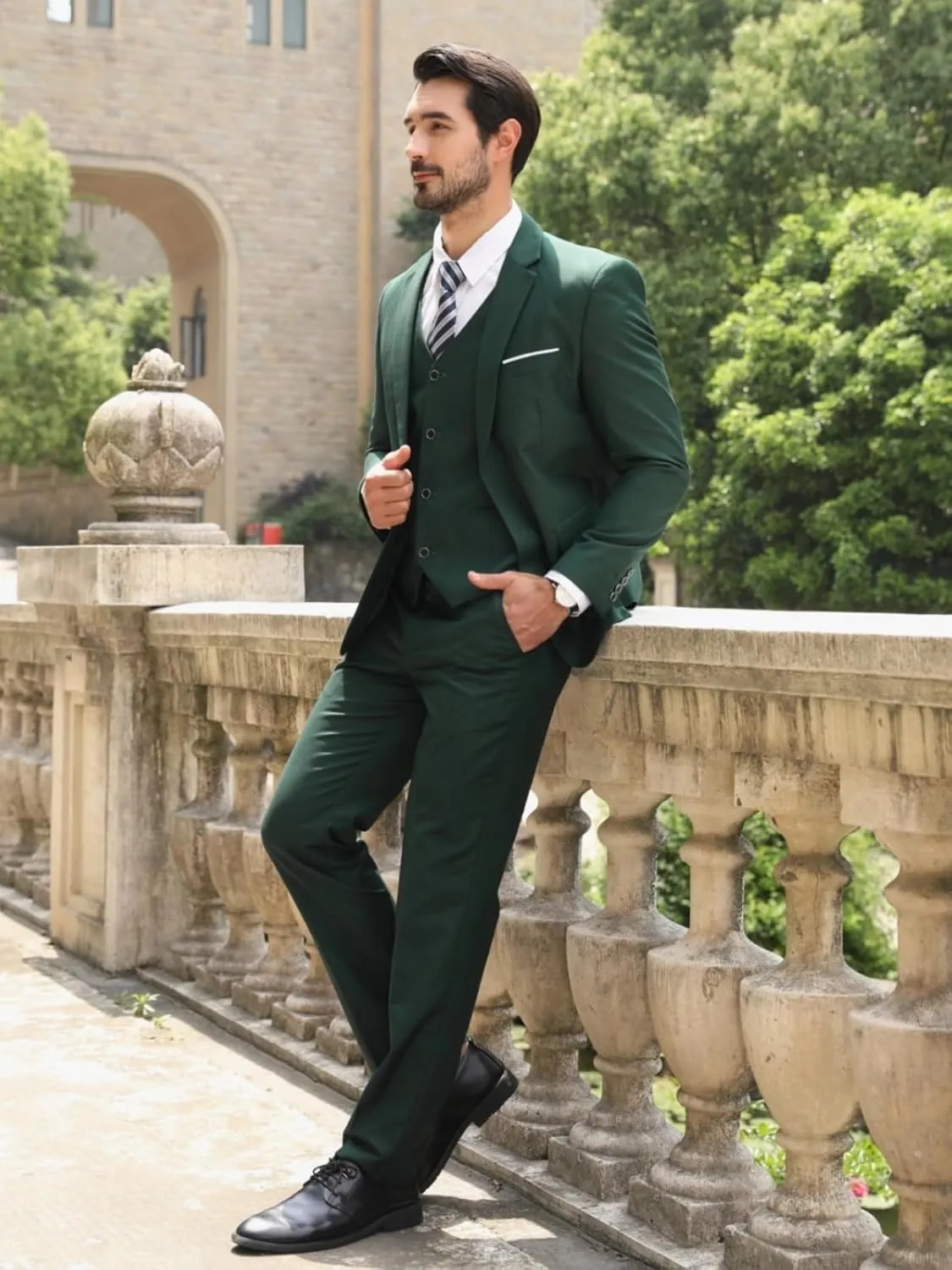Cloudstyle Mens Stylish 3 Piece Dress Suit Classic Fit Wedding Formal Jacket & Vest & Pants