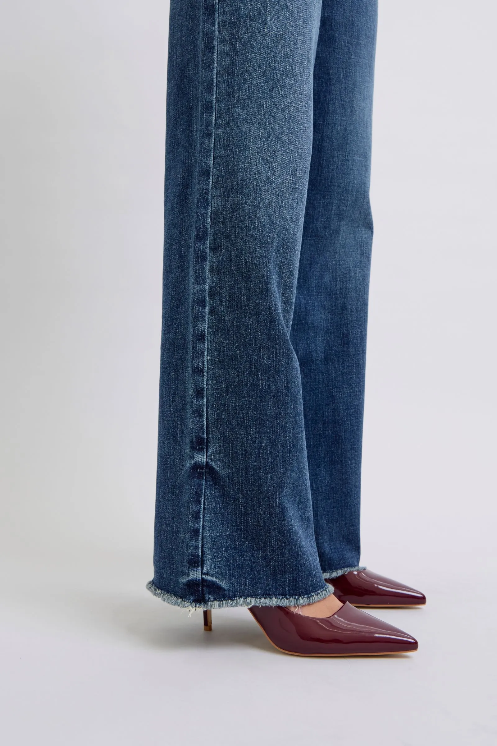 Judy Blue Mid Rise Wide Leg Jean