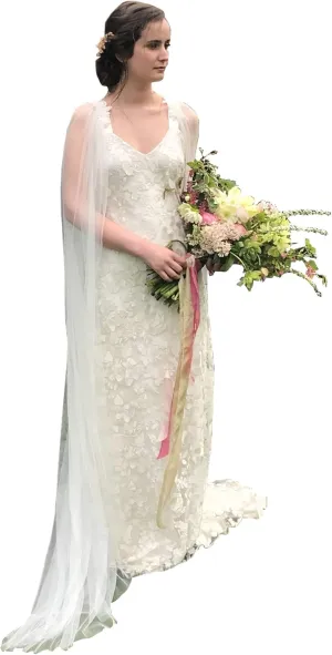 Kelaixiang Women's Ivory Cloak Wedding Bridal Jackets White Cape Custom Lace Tulle Elegant