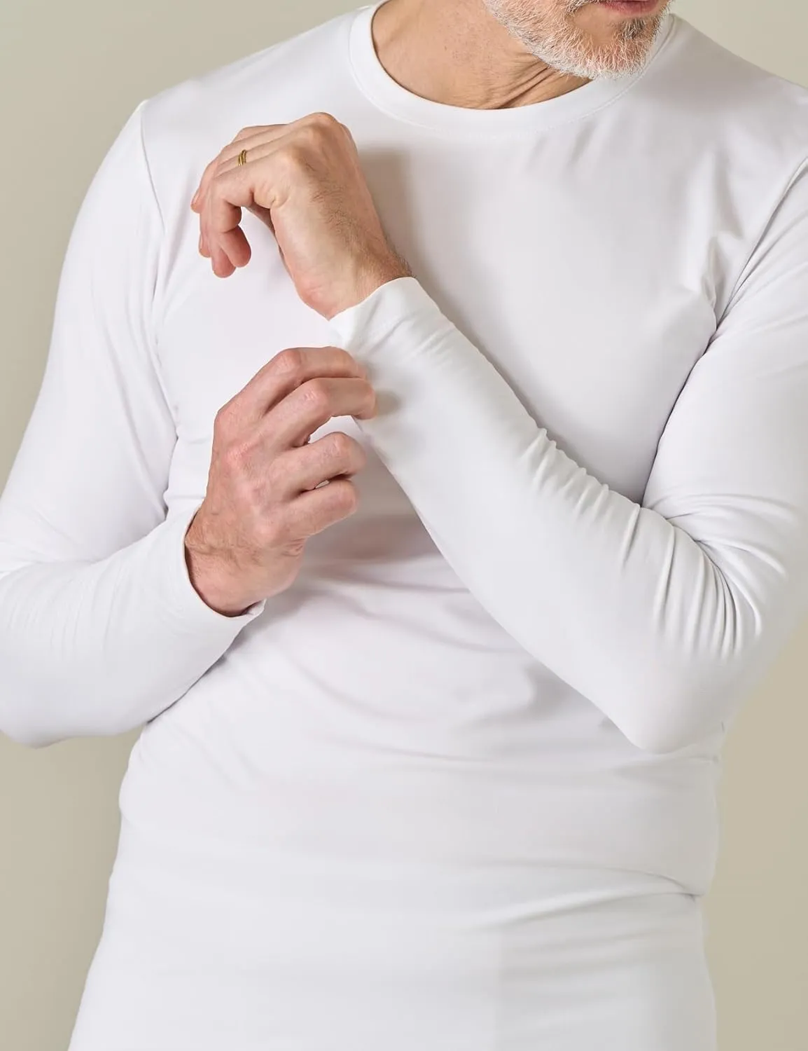 LAPASA Men's Thermal Underwear Top Crewneck Long Sleeve Shirt Base Layer Lightweight Midweight Heavyweight Winter M09/M26/M55