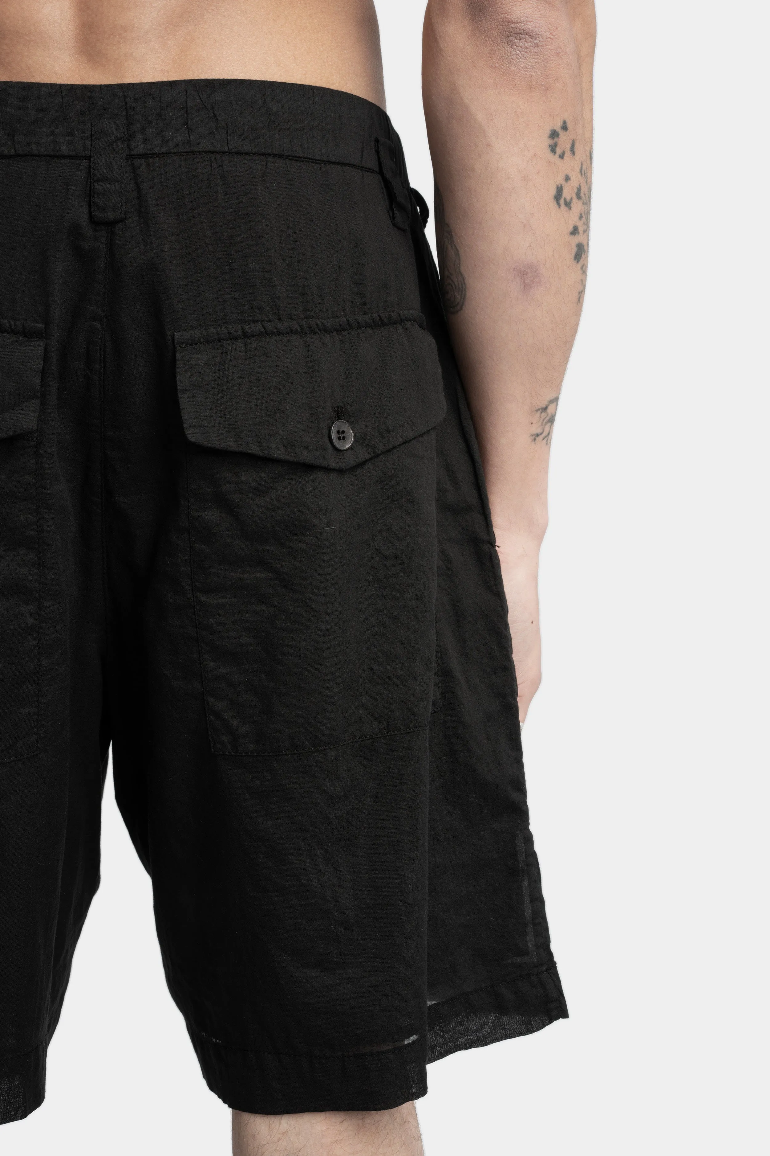 Lightweight bermuda shorts