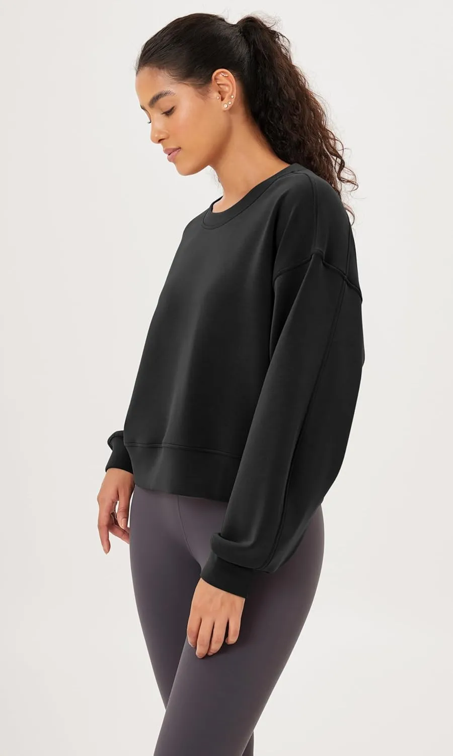 ODODOS Modal Soft Long Sleeve Cropped Sweatshirts for Women Oversized Crew Neck Pullover Crop Top