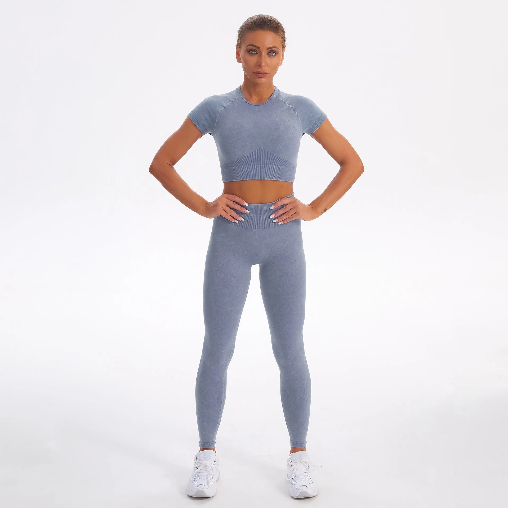 Seamless Sports Yoga Workout Wholesale Activewear Short-Sleeved Trousers Suits