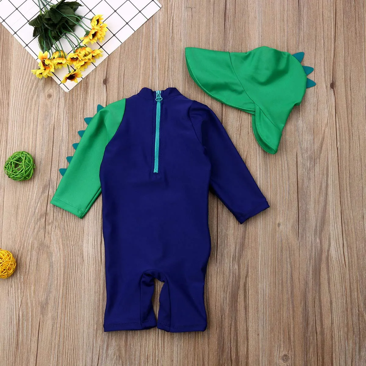 Set of Dinosaur One-Piece Long-sleeve Swimsuit and Hat