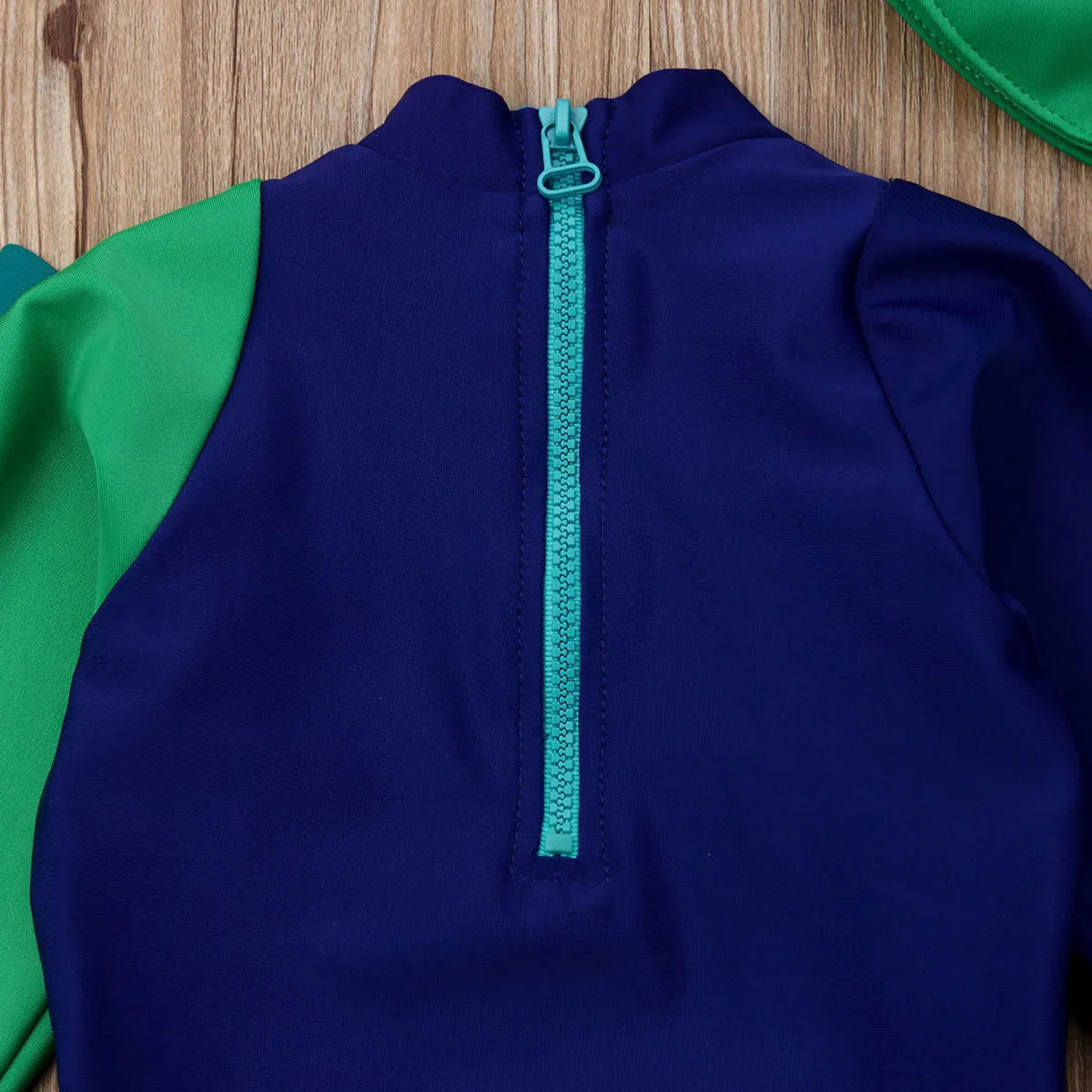 Set of Dinosaur One-Piece Long-sleeve Swimsuit and Hat