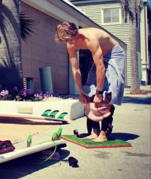 Standard Surf Grass Wetsuit Changing Mat