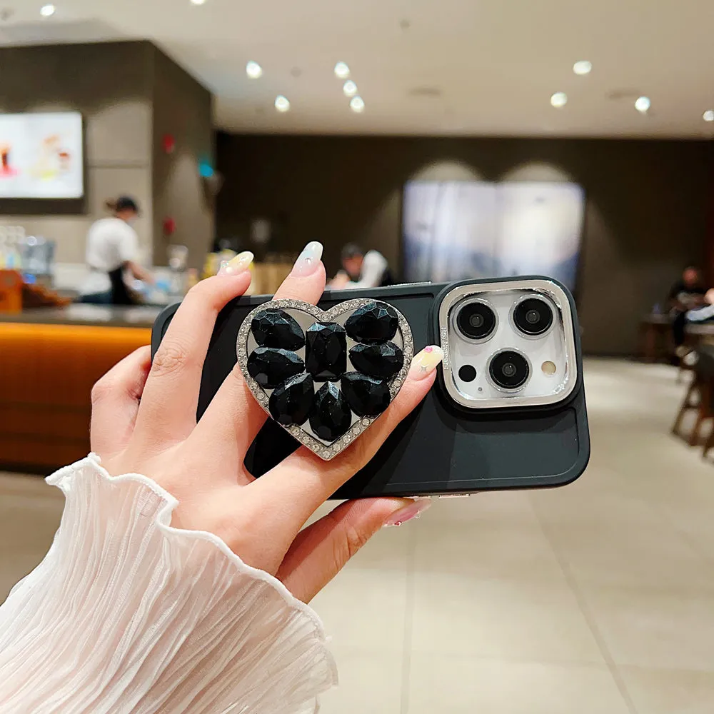 Stone Heart Shape Stand Silicone Soft Phone Cover with Bracelet - iPhone 16