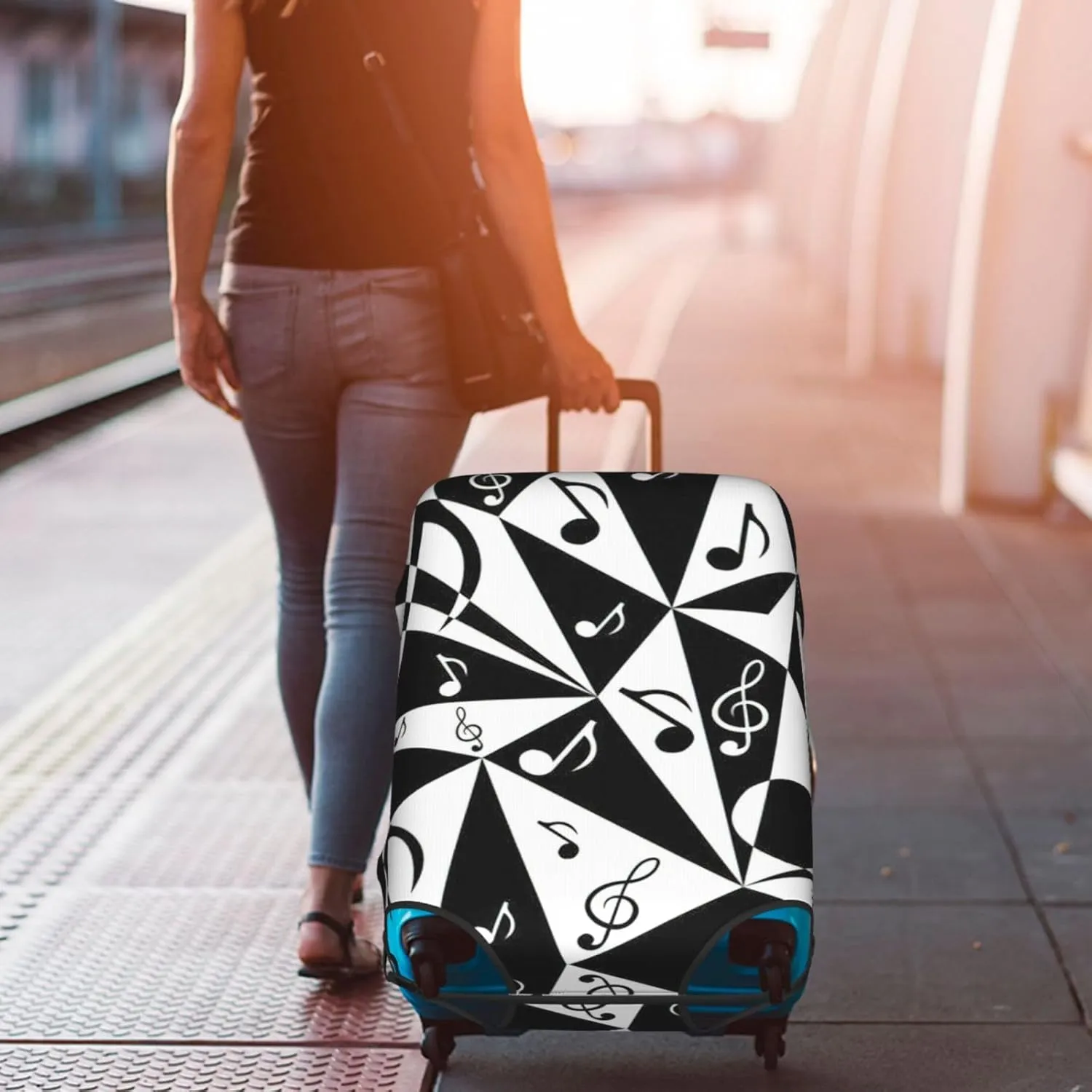 Stylish Musical Note Pattern Print Decorative Washable Luggage Cover Personalized Anti Scratch Suitcase Protector