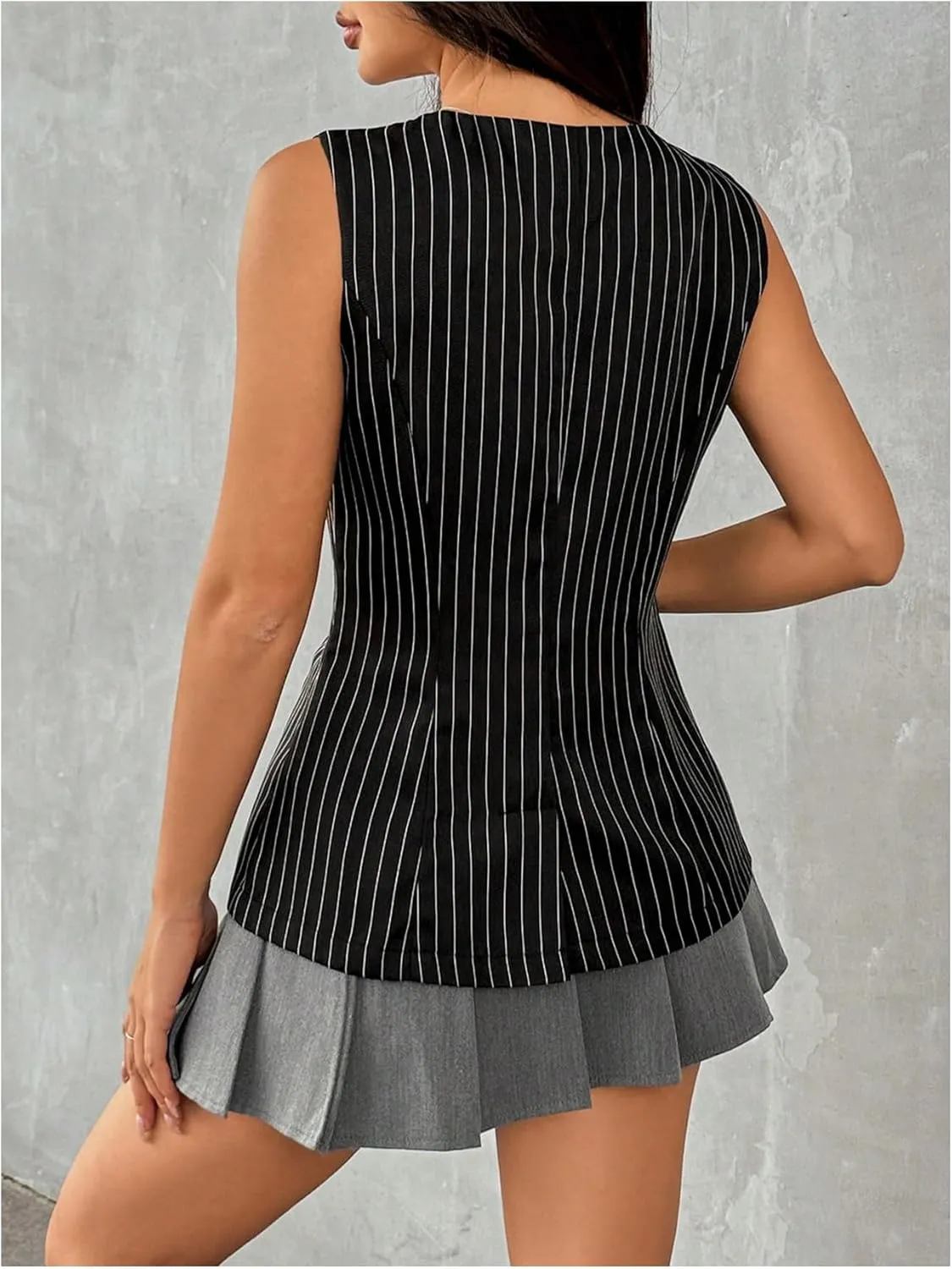 SweatyRocks Women's Split Button Down Blazer Vest Crewneck Sleeveless Suit Vest Jackets