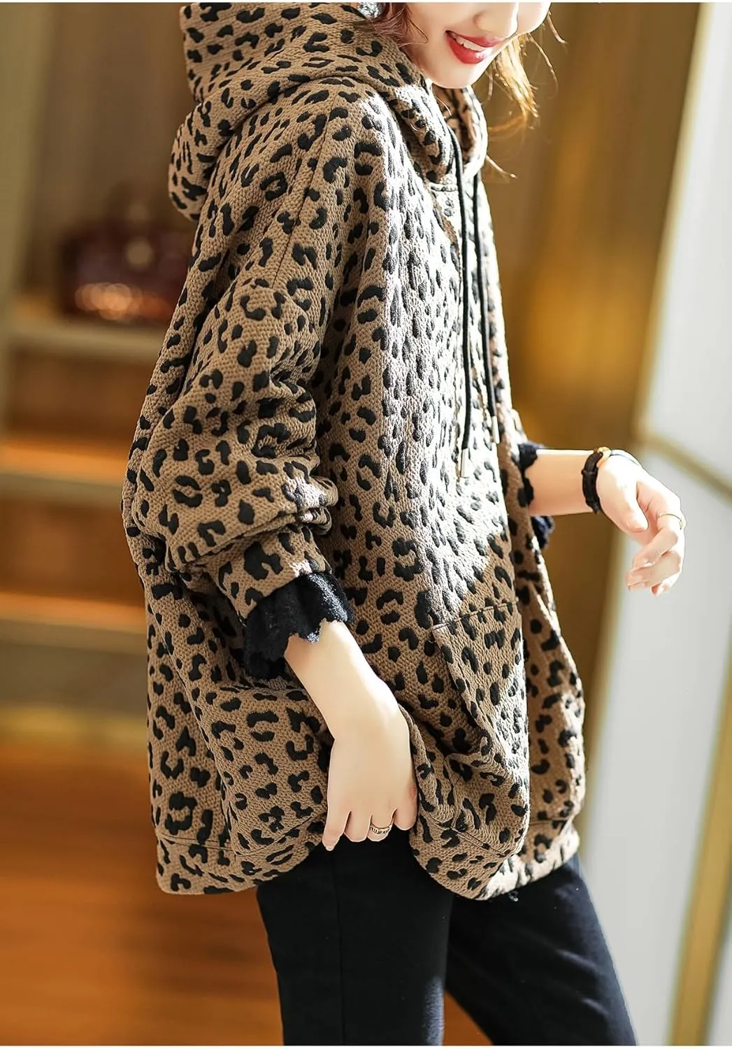 utcoco Womens Oversized Hoodies Leopard Print Sweatshirts Long Sleeve Sweaters Pullover 2024 Fall Outfits