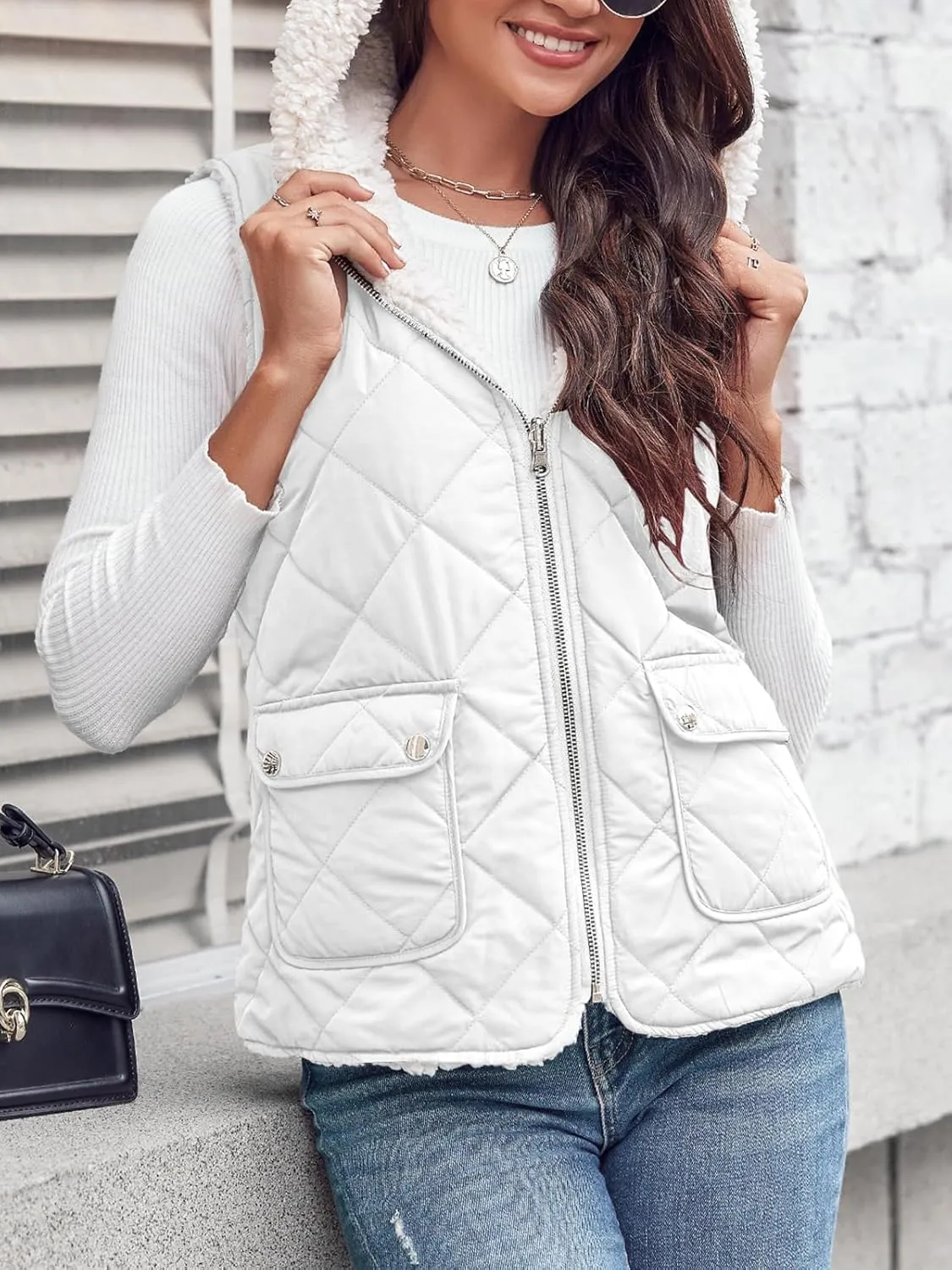 Valphsio Women's Reversible Sherpa Vest Quilted Zip Fleece Padded Gilet with Pockets