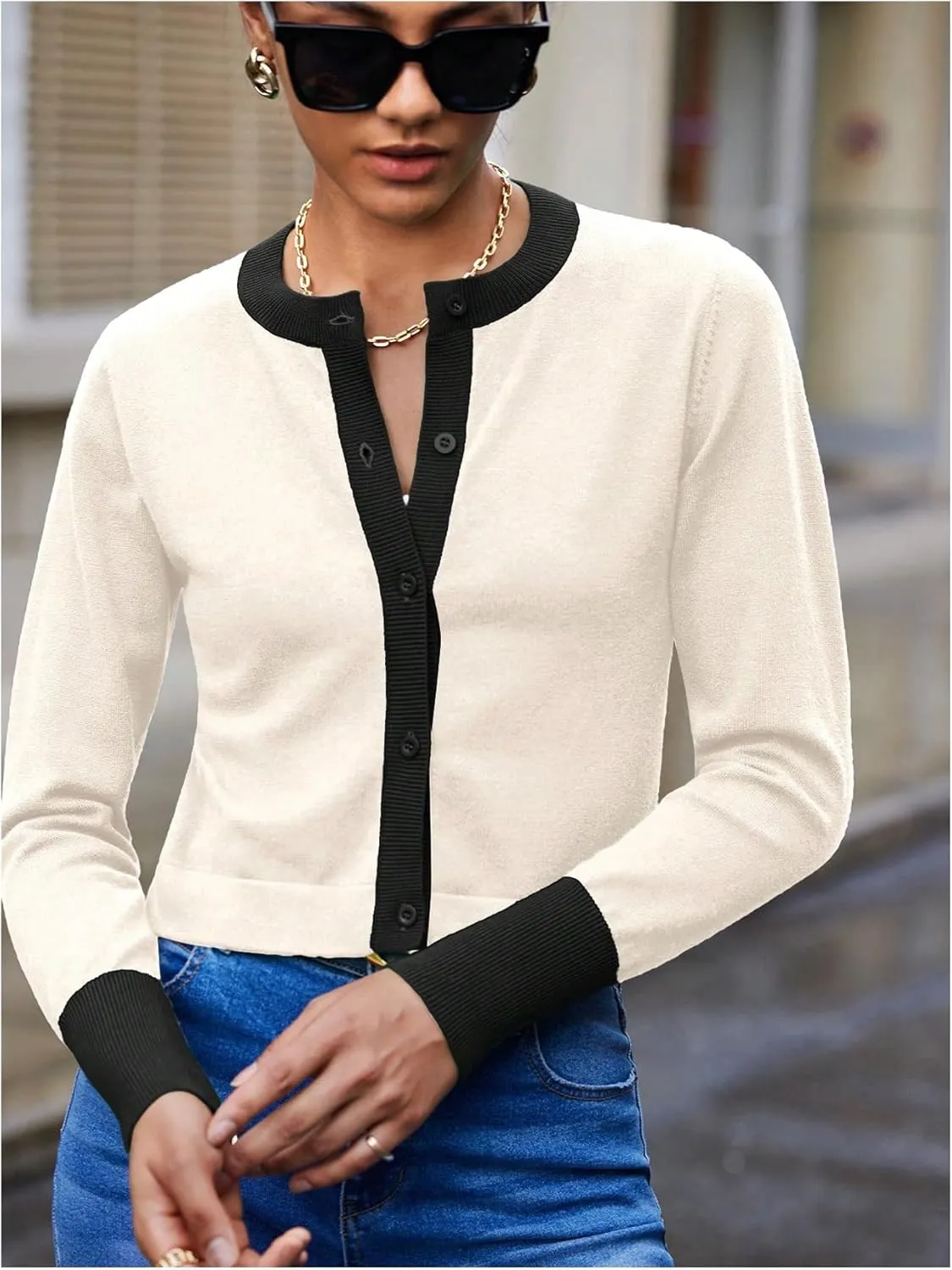 WDIRARA Women's Button Front Crop Cardigan Sweaters Long Sleeve Contrast Trim Knit Cardigan Tops