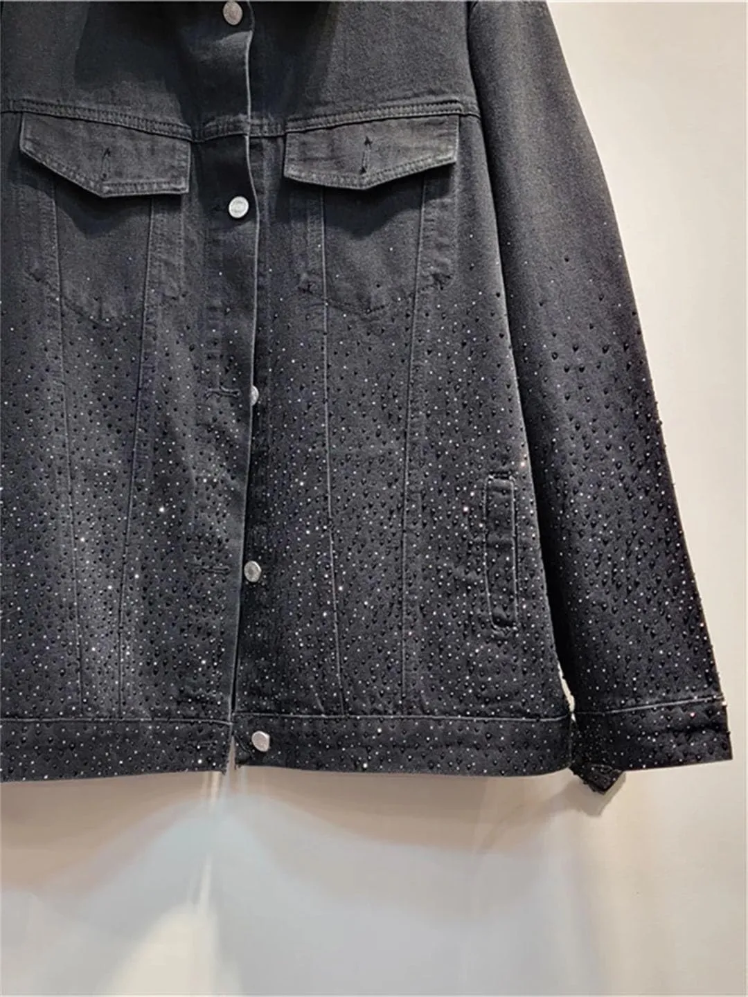 Women Denim Coat Rhinestone Lapel Long Sleeve Buttons Pockets Loose Casual Jackets