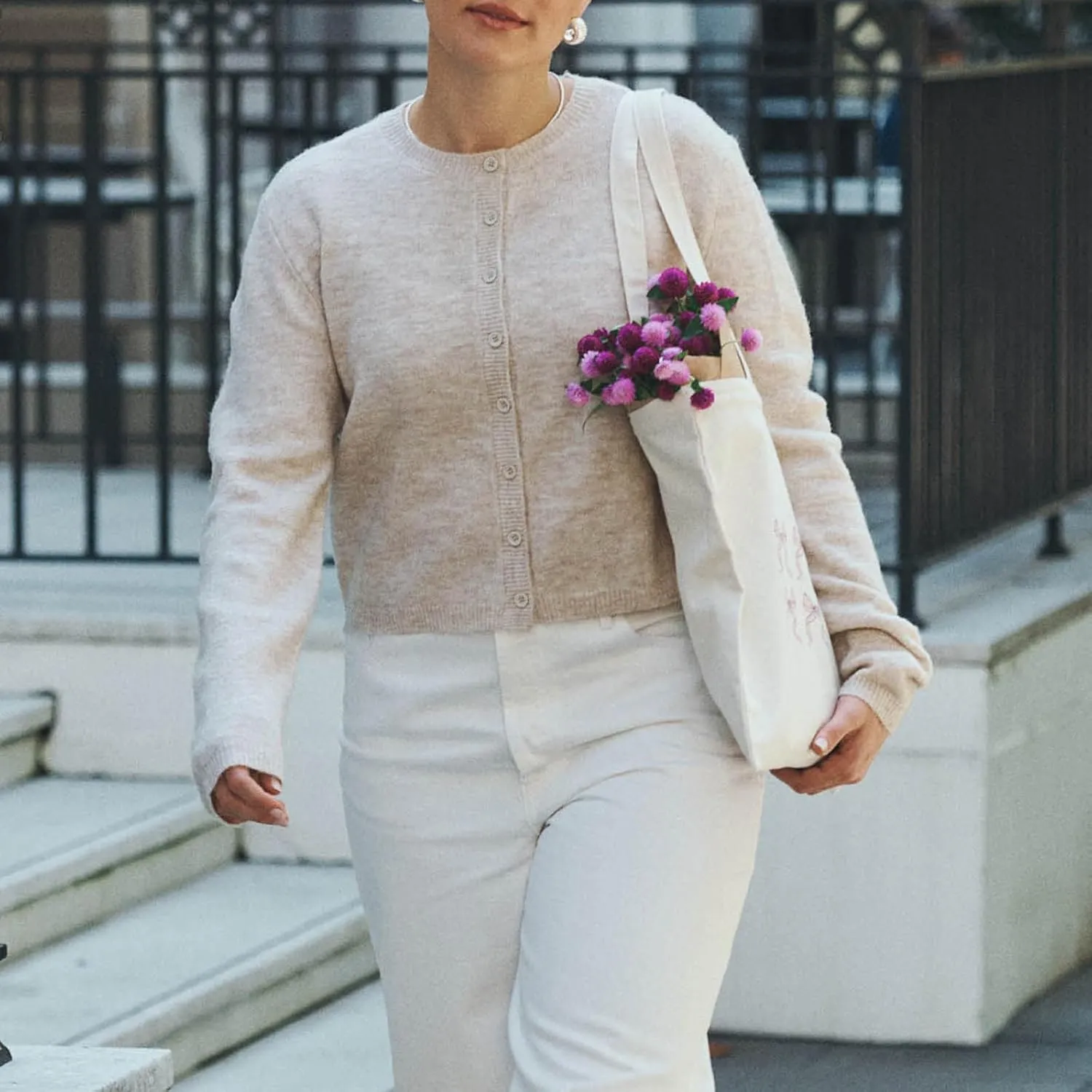 Women Y2k Crop Cardigan Long Sleeve Button Down Sweater Lightweight Solid Color Open Front Cute Knitted Tops