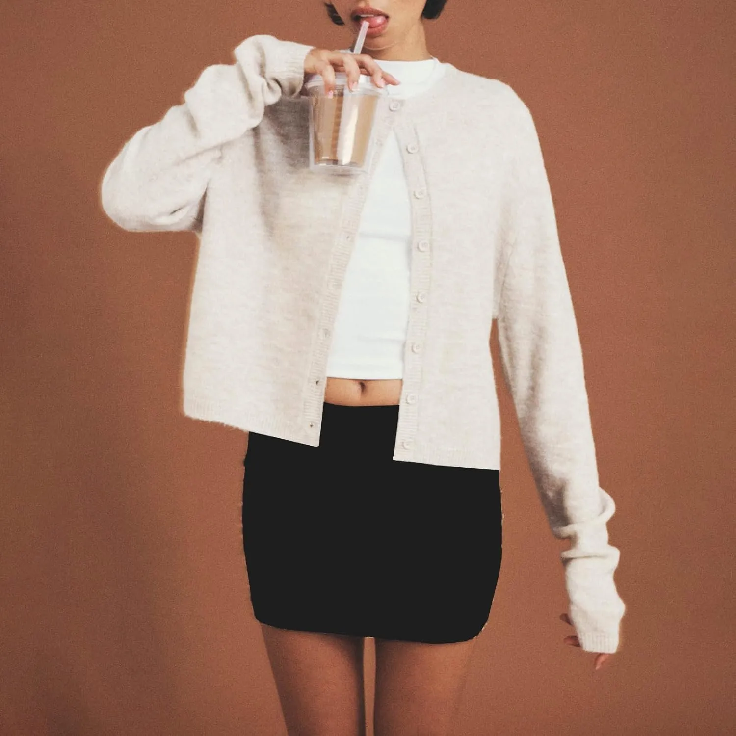 Women Y2k Crop Cardigan Long Sleeve Button Down Sweater Lightweight Solid Color Open Front Cute Knitted Tops