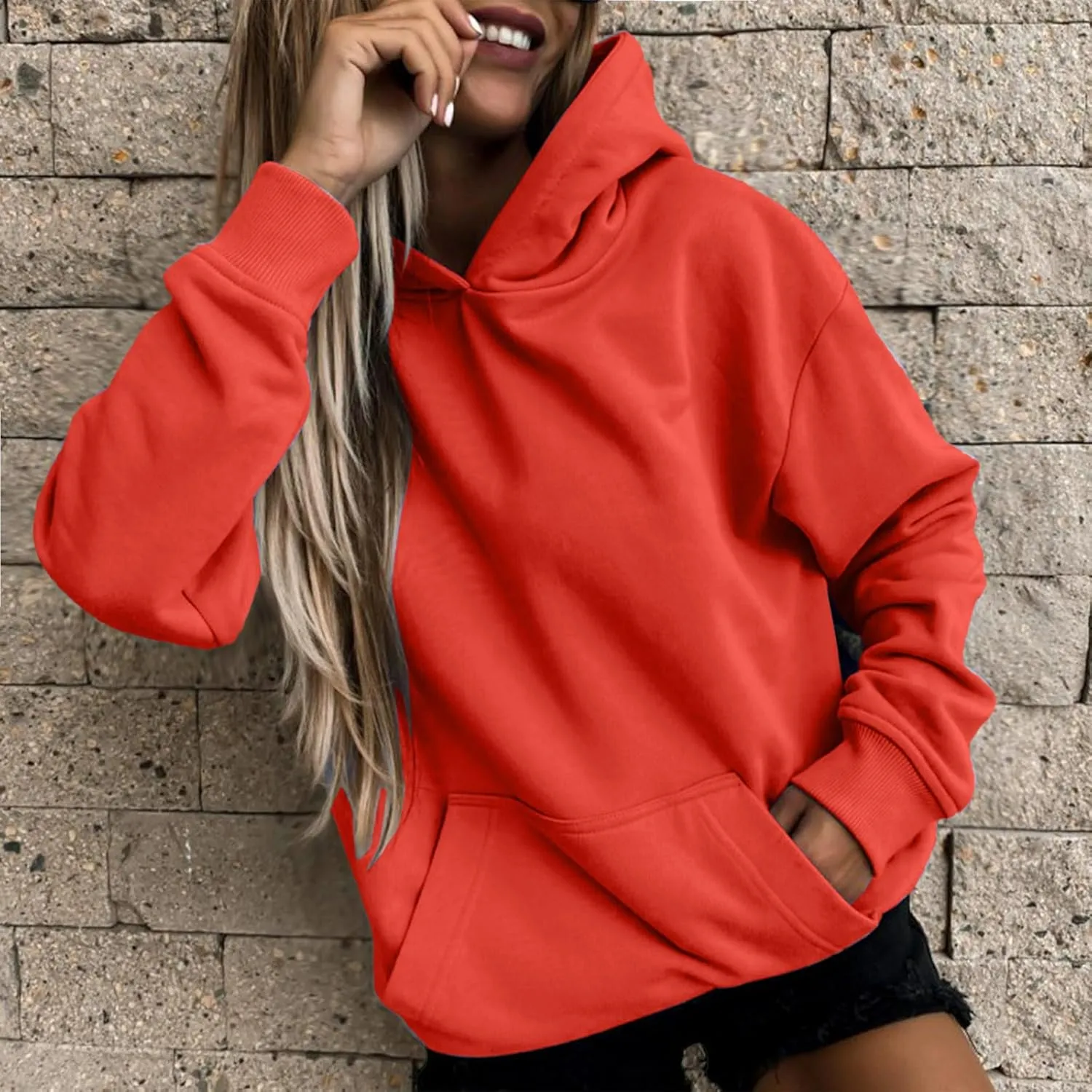 Womens Hoodies Oversized Sweatshirts Solid Pullover Long Sleeve Sweaters Winter Fall Fashion Outfits with Pocket