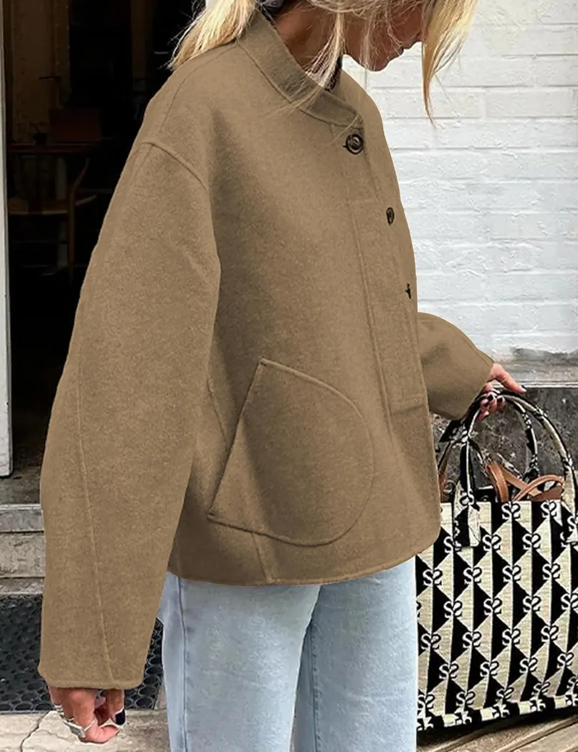 Womens Winter Coats Trendy Pea Coat Oversized Long Sleeve Jackets Short Casual Outerwear with Pockets