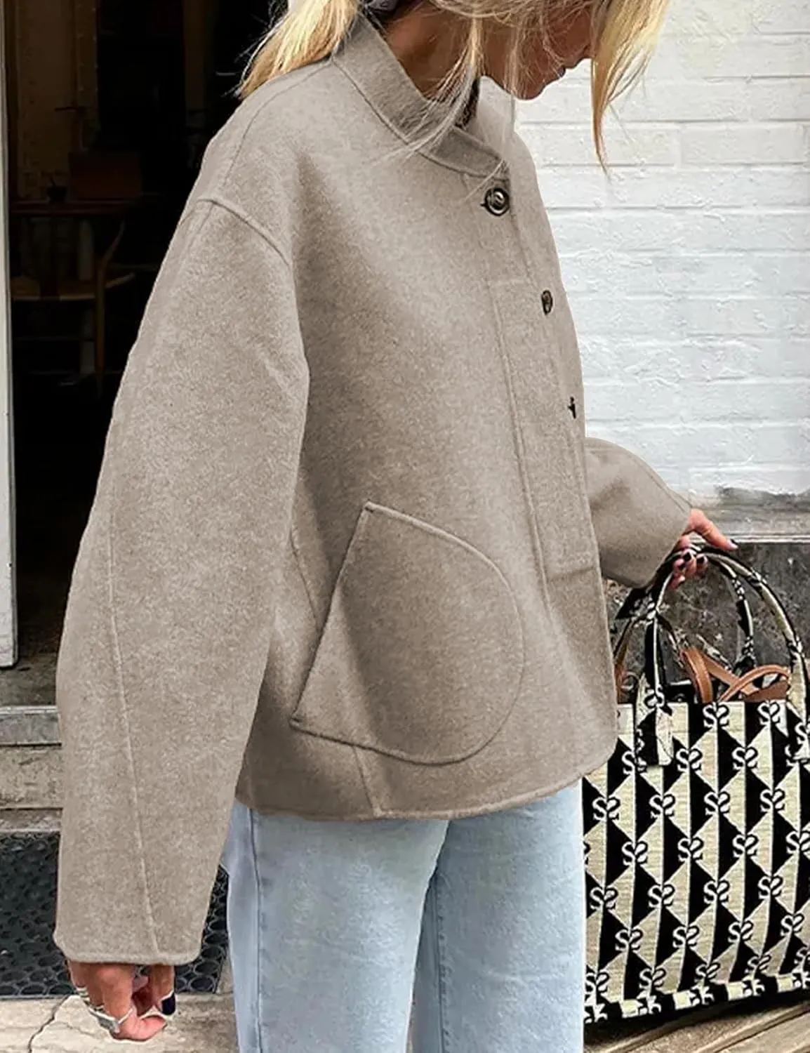 Womens Winter Coats Trendy Pea Coat Oversized Long Sleeve Jackets Short Casual Outerwear with Pockets